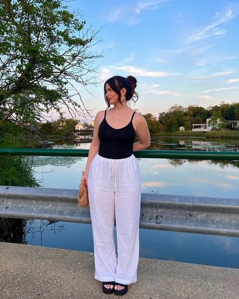 Yesterday 🫶🏻 Casual Everyday Outfits Women, Everyday Outfits Women, Europe Aesthetic Outfit, Placement Outfits, Summer Outfits Comfy, Summer College Outfits, Midsize Summer Outfits, Midsize Fashion Summer, Pre College