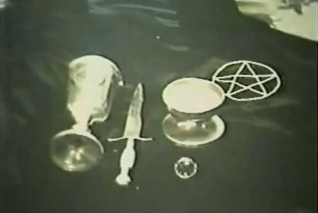 . Victorian Occult Aesthetic, Victorian Occult, 2007 Aesthetic, Mysterious History, Occult Aesthetic, Horror Aesthetic, Rpg World, Rosemary's Baby, Spiritual Stuff