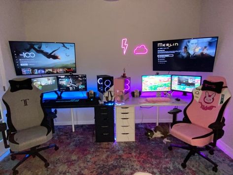 Gaming Rooms For Couples, Alex Drawer Gaming Setup, Couple Gaming Bedroom, Couple Gaming Setup Aesthetic, Double Gamer Room, Walk In Closet Gaming Setup, Gaming Room Setup His And Hers, Couple Set Up Gamer, Couple Computer Setup