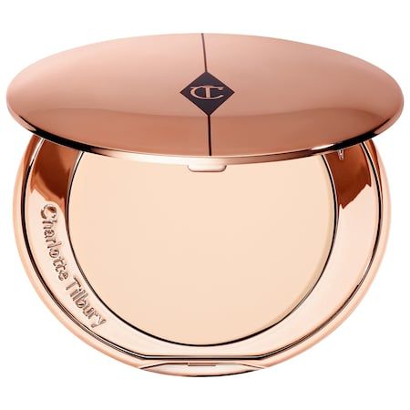 Charlotte Tilbury Airbrush Flawless, Foundation Powder, Makeup Items, Powder Makeup, Makati, Face Powder, Laura Mercier, Setting Powder, Aesthetic Makeup