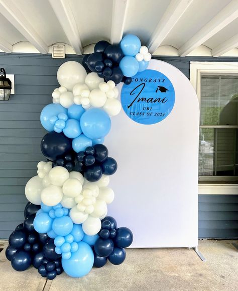 • 🩵 👩‍🎓 • Sign by @makservius Link in Bio for Inquiries ✨⠀ ⠀⠀ ⠀ ⠀ #balloons #party #balloondecor #birthdayballoons #balloongarland #balloonartist #balloondecoration #eventdesign #birthdayballoons #balloonstylist #partydecor #events #partyplanner #balloonsri#partydecorations #eventdecor #graduation #gradballoons Arch Graduation Backdrop, Blue And White Balloon Backdrop, Ballon Arc, Arch Ideas, Graduation Backdrop, Graduation Balloons, Balloons Party, Whimsical Fashion, Color Run