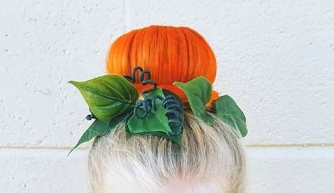 Cute Halloween hairstyles for girls to dress up and feel festive. Pumpkin Bun Hairstyle, Hairstyles For Dancers, Cute Halloween Hairstyles, Spooky Hair, Ballet Crafts, Pumpkin Hair, Halloween Hairstyles, Textile Craft, Ballet Bun