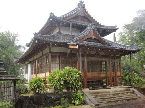 Old Japanese House, Japanese Traditional Architecture, Traditional Japanese Home, Japanese Buildings, Japanese Tea House, Traditional Japanese Architecture, Japanese Style House, Traditional Japanese House, Japan Architecture