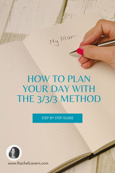 Do you want to work smarter and happier? Try this simple method to plan your day: spend three hours on your most important project, complete three shorter tasks, and do three maintenance activities. This will help you focus on what matters most, while also taking care of the other aspects of your life. Learn more about the 3/3/3 technique in this article. #PlanYourDay #WorkSmarterAndHappier #ProductivityTips #ThriveMyWay 3 3 3 Method, 3 3 3 Method Productivity, How To Organize Life, How To Plan Your Day, Plan The Day, Planner For Work, Work Notebook, Work Planning, Day Planning