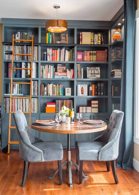 Small Home Libraries, Small Home Library, Home Library Design Ideas, Home Library Rooms, Furnitur Ruang Keluarga, Library Room, Home Library Design, Home Libraries, Library Design