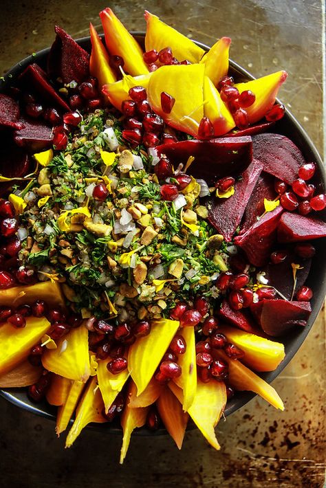 Thanksgiving Salads, Beet Quinoa, Salad With Mint, Salad With Pomegranate, Pistachio Salad, Thanksgiving Salad, Beet Recipes, Vegan Salad, Quinoa Salad