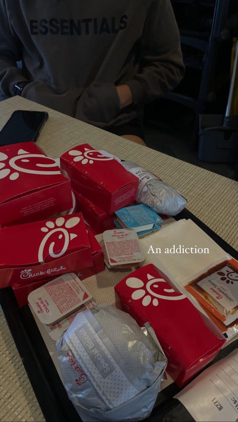 Chick Fil A Worker Aesthetic, Chic Fil A Aesthetic, Chick Fil A Order, Chick Fil A Aesthetic, Chick Fil A Breakfast, Peace Pics, Chick Fa La, Chick Fil A Nuggets, Chicken Biryani Recipe