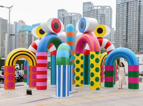 New installation up at Tianmei Plaza, Taiyuan 🌈 Thanks @rplus_production #craigandkarl #art #color #design #patterns #graphics… | Instagram Creative Installation, Colorful Playground, Colorful Art Installations, Craig And Karl, Joy Art, Event Design Inspiration, Conference Design, Artistic Installation, Art Installation