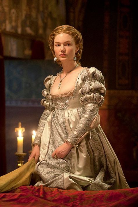 The Borgias: Lucrezia Borgias Aesthetic, Borgias Lucrezia, Borgias Costumes, Lotte Verbeek, Movie Wedding Dresses, Francois Arnaud, Holliday Grainger, Lucrezia Borgia, The Borgias