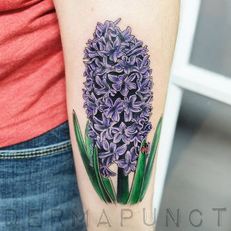 Hyacinth Tattoo Simple, Hyacinthus Tattoo, Hyacinth Flower Tattoo Design, Grape Hyacinth Tattoo, Hyacinth Flower Tattoo, Hyacinth Tattoo, Purple Hyacinth Flower, Lgbt Tattoo, Hyacinth Flower