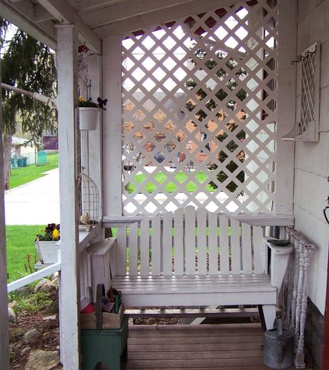 Lattice Porch Privacy, Lattice Front Porch, Backyard Lattice Ideas, Lattice Porch Ideas, Front Porch Lattice Ideas, Lattice Enclosed Porch, Lattice On Porch, Lattice Porch Railing, Portico Railing