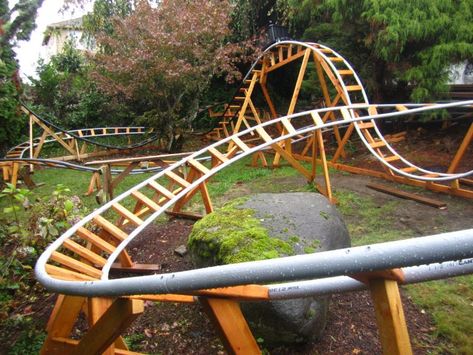 Designing a Safe Backyard Roller Coaster with Paul Gregg - Coaster101 Homemade Roller Coaster, Backyard Roller Coaster, Kid Roller Coaster, Roller Coaster Theme, Wooden Roller Coaster, Painted Pots Diy, Backyard Playground, Backyard Games, Backyard Inspo