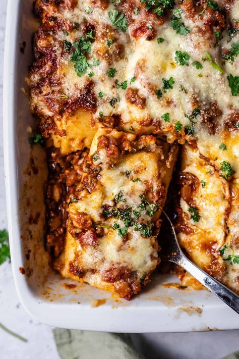 Crispy Lasagna, Orange Creamsicle Cheesecake Recipe, Pickled Eggplant, Skillet Lasagna, Baked Lasagna, Classic Lasagna, Lasagna Rolls, Comfort Food Recipes Dinners, No Noodle Lasagna