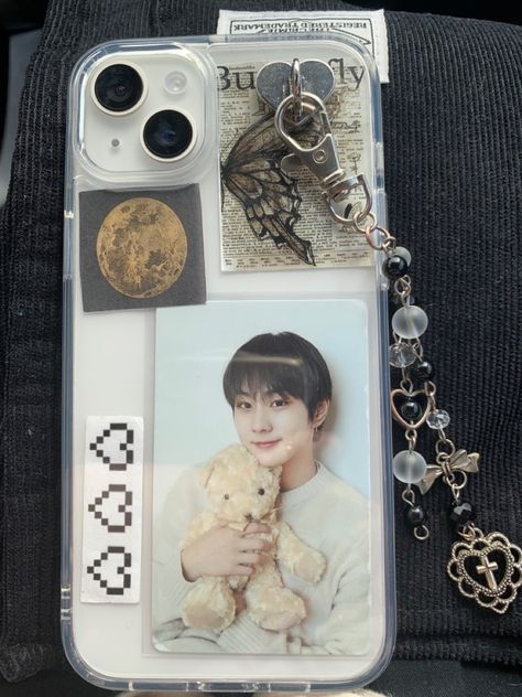 Clear Phone Case With Photocard, Jungwon Phone Case, Phone Case Kpop Ideas, Photocard Phone Case Ideas, Kpop Phone Case Ideas, Enhypen Phone Case, Kpop Phone Theme, Kpop Phone Cases Aesthetic, Phonecase Ideas Aesthetic