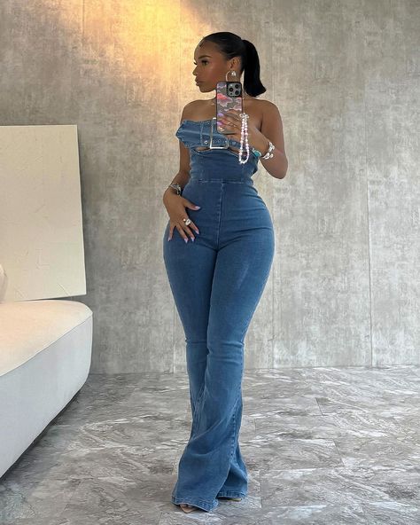 Weekend ready ✨ Shop our “Ollie Underwired Belted Strapless Jumpsuit” Use code: SAVE25 Denim Wear Women, Concert Jumpsuit Outfit, Denim Jeans Outfit Black Women, Altruistic Quotes, Jean Jumpsuit Outfit Black Women, Jean Outfit Black Women, Carnival Fits, Concert Outfit Ideas Black Women, Gang Outfits