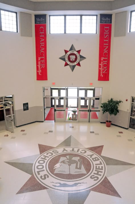 Shelby High School Main Entrance School Entrance Ideas, School Lobby Design Entrance, School Interior Design Lobby, School Entrance Interior, School Front Entrance, School Entrance Design, School Reception Design, Small Lobby Design, School Lobby