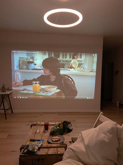 Movie Room Projector, Film Projector Aesthetic, Small Room Projector, Projector Aesthetic, Cinema At Home, Kitchen Lounge Area, Home Movie Projector, 16 Birthday Ideas, Projector Wall