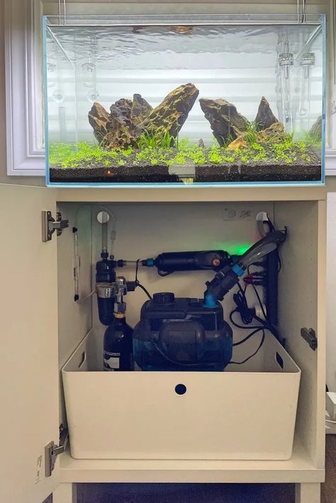 Perfect aquarium stand from IKEA cabinet - IKEA Hackers Ikea Aquarium Stand, Aquarium Stand Ideas, 20 Gallon Long Aquarium, Ikea Fabrikor, Fish Tank Cabinets, Cabinet Ikea, Aquarium Diy, Aquarium Cabinet, Ikea Cabinet