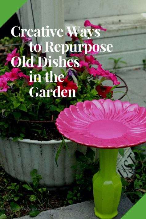 This makes me want to go to the thrift store and buy up all of the dishes! Diy Garden Ideas Decoration Creative, Garden Ideas Decoration, Old Dishes, Diy Garden Ideas, Nature Ideas, Yard Art Crafts, China Garden, Bohemian Garden, Dish Garden