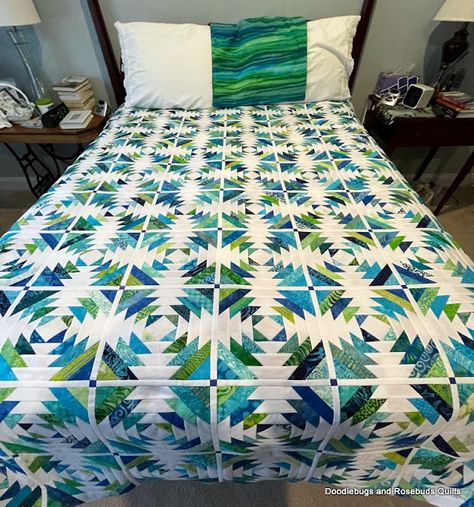 Pineapple Log Cabin Quilt Pattern, Pineapple Block Quilts Ideas, Pineapple Quilts Ideas, Exploding Pineapple Quilt Block, Pineapple Quilt Block Quilting Books Patterns And Notions, Pineapple Quilt Block Foundation Paper, Accuquilt Quilts, Pineapple Block, Tropical Quilts