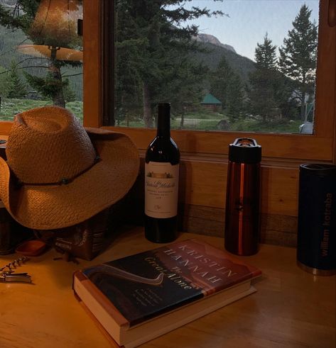 Western Whiskey Aesthetic, Romantic Western Aesthetic, Cowboy Life Aesthetic, Lone Cowboy Aesthetic, Cowboy Bar Aesthetic, Montana Cowboy Aesthetic, Cowboy Core Aesthetic, Cowboy Bf Aesthetic, Alt Country Aesthetic