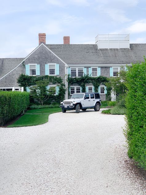 Conneticut Homes, Nantucket Houses, Nantucket Aesthetic, Nantucket House, House In The Hamptons, Nantucket Style Homes, Preppy House, Nantucket Cottage, Nantucket Summer