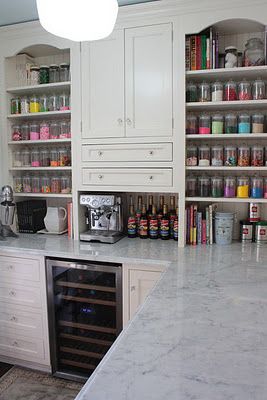 FOR SARAH...check out this kitchen re-do and the "Wall Of Sprinkles"...for the happy baker! :) Sprinkle Storage, Bakery Organization, Diy Corner Cabinet, Baking Station, Bakers Kitchen, Cupcake Shop, Kitchen Tour, Bakery Kitchen, Kitchen Organization Pantry