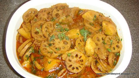 Curry And Beyond: Curried Lotus Roots with Potatoes - Kamal Kakdi Aur Aloo ki… Kashmiri Recipes, Vegetarian Treats, Lotus Root, Curry Chicken Recipes, Curry Recipe, Indian Food Recipes Vegetarian, Indian Cooking, Short Break, Curry Chicken