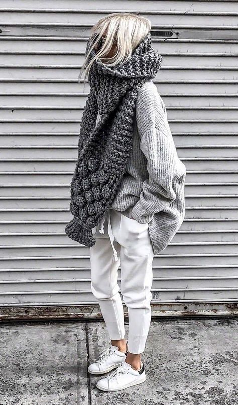 Vinter Mode Outfits, Outfit Oversize, Cozy Fall Outfits, Oversize Pullover, Street Style Trends, Autumn Outfit, 가을 패션, Outfits Casual, Mode Inspiration