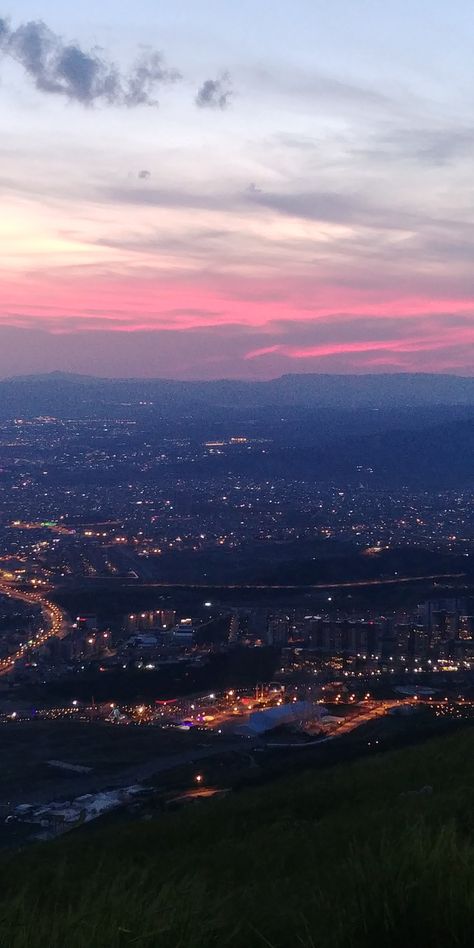 Sunset And City Lights, Me When I See The Sky Looking Pretty, Sunset Hill Aesthetic, Kaylee + Core + Aesthetic, Dusk Aesthetic City, Summer Dusk Aesthetic, Dusk Aesthetic Wallpaper, Dusk Sky Aesthetic, Kaylee Core Aesthetic