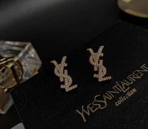 Ysl Earrings, Versace Heels, Xoxo Jewelry, Ysl Jewelry, Expensive Jewelry Luxury, Luxe Jewelry, Luxury Earrings, Jewelry Accessories Ideas, Dope Jewelry