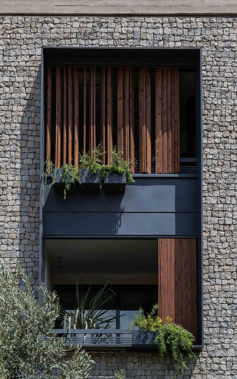 144 House Apartment / Ali Sodagaran + Nazanin Kazerounian | ArchDaily Fasad Design, مركز ثقافي, Facade Architecture Design, Stone Facade, Modern House Facades, Apartment Architecture, Design Exterior, Building Facade, Architecture Exterior