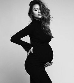 70 Maternity Photoshoot Ideas 4 Lola Melani, Led Photography, Maternity Studio Photoshoot, Photography Composition, Maternity Photography Studio, Maternity Photography Poses Pregnancy Pics, Couple Pregnancy Photoshoot, Maternity Photoshoot Outfits, Maternity Studio