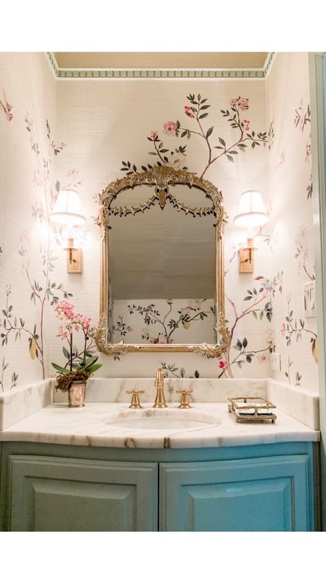 Grand Millenial Bathrooms, Tropical Wallpaper Bathroom, Blue Wallpaper Bathroom, Door Closet Ideas, Wallpaper Bathroom Ideas, Elegant Powder Room, Counter Lighting, Sink Counter, Asian Wallpaper