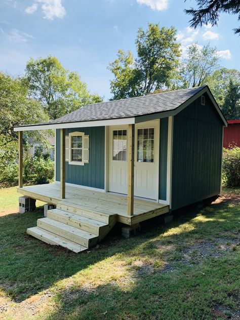 She Shed With Porch, Backyard Cabin, Backyard Guest Houses, Shed With Porch, Backyard Getaway, Shed Cabin, Custom Sheds, Simple Shed, Shed Home