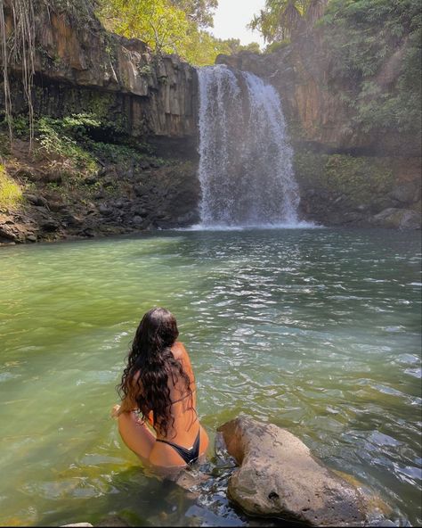 Ease Your Mind, Waterfall Pictures, Summer Poses, Beach Poses, Instagram Photo Inspiration, Jolie Photo, Summer Dream, Summer Photos, Summer Pictures