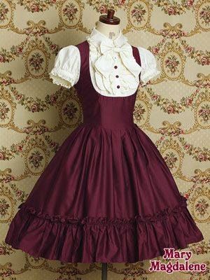 O_O pretty cut and color Adventure Dress Outfit, Mode Tips, Lolita Outfits, Old Fashion Dresses, Christmas Dresses, Mary Magdalene, Mori Girl, Pretty Dress, Lolita Dress