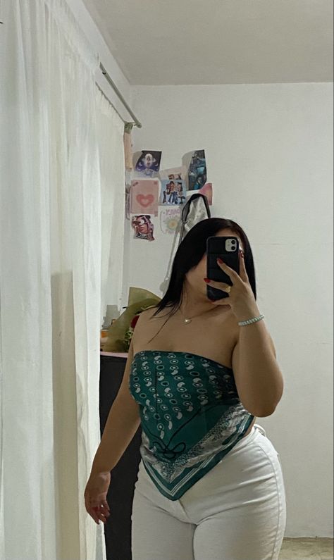 Chubby Aesthetic Outfit, Chubby Girl Outfits, Plus Size Posing, Pretty Swimwear, Diy Vetement, Quick Outfits, Curvy Outfits, Curvy Fashion, Classy Outfits