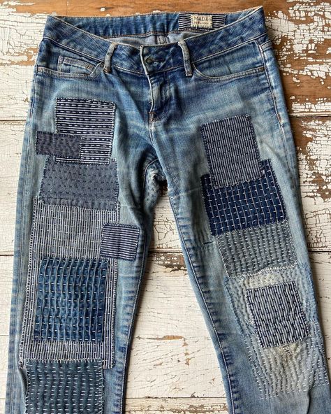 I recently sent these mended jeans off to an exhibition. It felt surreal in many ways, celebratory, and oddly intimate. I started my slow… | Instagram Knee Patches For Jeans, Mended Jeans, Daisy Birchall, Jeans Mending, Jean Mending, Patches On Jeans, Jeans Patches, Denim Applique, Boro Sashiko