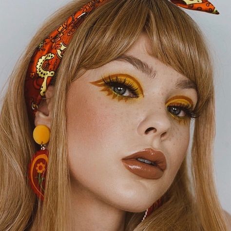 1970s Makeup Hippie, Hippie Makeup 70s, 70s Makeup Hippie, 70s Makeup Hippie 1970s, Disco Makeup 1970s, 70s Eye Makeup, 70’s Makeup, 70s Disco Makeup, 70s Inspired Makeup