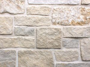 Limestone Veneer Exterior, Stone Veneer Backsplash, Limestone Exterior, Limestone Veneer, Rock Veneer, Stone Veneer Exterior, Stone Fireplace Designs, Natural Stone Texture, Stone Exterior Houses