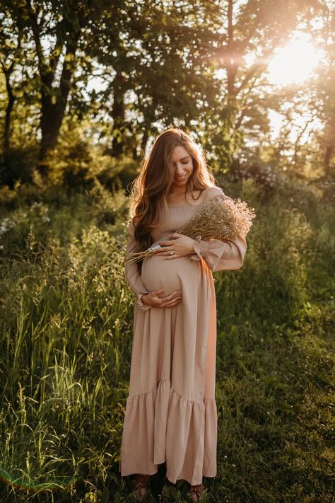 Vintage maternity photos