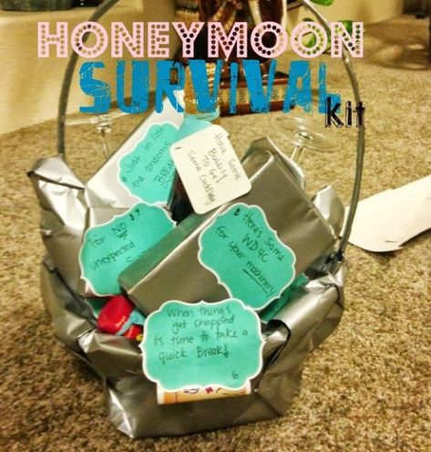 Travel Kit Gift Ideas, Honeymoon Survival Kit, Honeymoon Kit, Honeymoon Gift Baskets, Honeymoon Basket, Kit Gift Ideas, Bubble Bath Candles, Travel Kit Gift, Honeymoon Gift