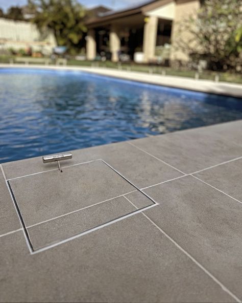 Check out this HIDE Skimmer Lid install by @natural.elements.landscapes 🙌 It's all about the details with the matching grout lines looking so sleek! 🔥  @hideskimmerlids #hideskimmerlids #hideskimmercovers #luxuryoutdoorliving #accesscover #hideaccesscover #luxurypools #outdoordynamics #poolcoping #poolconstruction #poolside #insanepools #poolbuilder #backyarddesign #swimmingpools #hide #skimmerlids #custominlay #landscape #hardscape #luxury #luxurypool #topquality Insane Pools, Landscape Hardscape, Luxury Pools, Pool Coping, Pool Construction, Pool Builders, Luxury Pool, Natural Elements, Grout