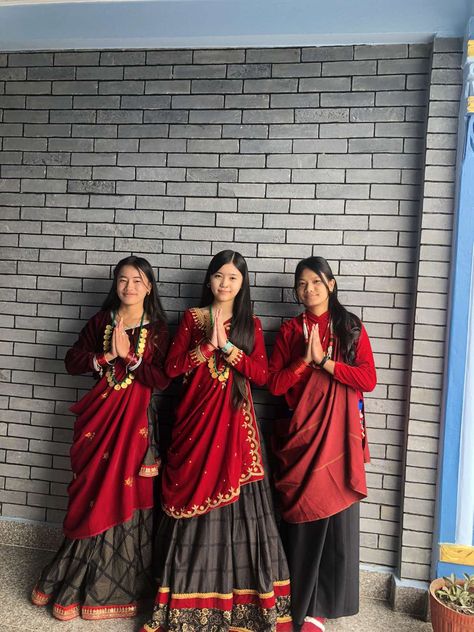 Nepali Wedding Guest Outfit, Magar Dress, Nepali Dress Traditional, Dhaka Dress Design Nepali, Nepali Dress Aesthetic, Nepali Clothes Aesthetic, Nepali Traditional Dress Women, Nepal Traditional Clothing, Magar Dress Nepali