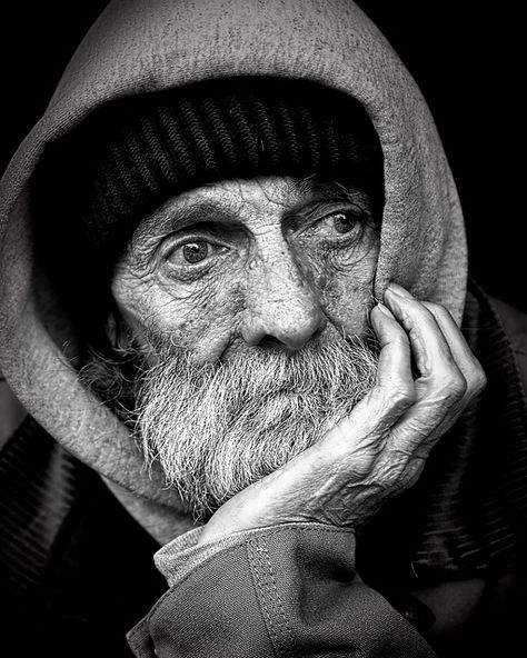 Homeless. Poor. Man with beard (TAG: FREE FOR ANY USE UNDER CREATIVE COMMONS; LINK=>FREE HI-RES DOWNLOAD AVAILABLE) Man With A Beard, Old Faces, Man Photography, Many Faces, Human Face, Black And White Portraits, People Of The World, Interesting Faces, People Photography