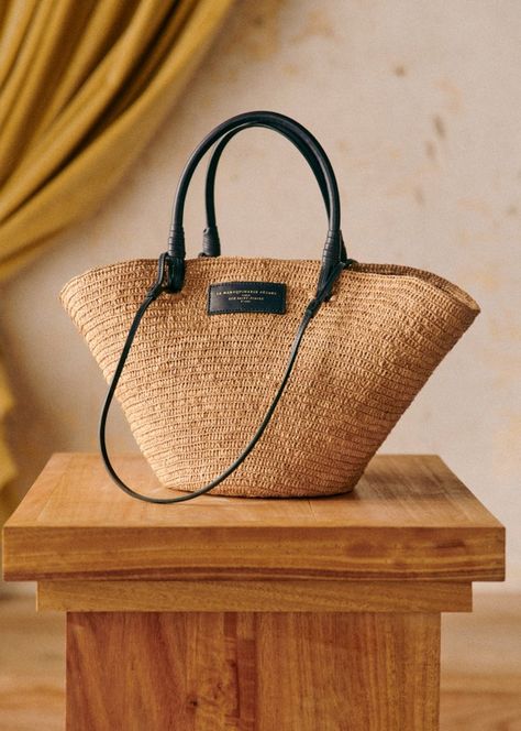 Justine Basket - Khaki Raffia - Raffia - Sézane Style Parisienne, Parisian Women, Spring Capsule Wardrobe, Woven Raffia, Straw Bags, Market Tote, Jute Bags, Basket Bag, Crochet Bags