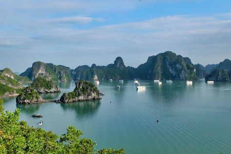 Best Things to Do in Ha Long Bay, Vietnam: Boat Rides, Island Hopping, Rock Climbing & More - Frayed Passport Vietnam Tourism, Vietnam Backpacking, Vietnam Holidays, Vietnam Travel Guide, Visit Vietnam, Plitvice Lakes National Park, Ha Long Bay, Plitvice Lakes, Takayama