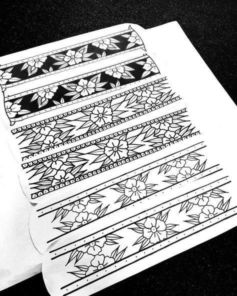 Traditional Tattoo Band, Body Coloring, Appearance Goals, Cuff Tattoo, Armband Tattoos, Greek Symbol, Forearm Band Tattoos, Tattoo Board, Armband Tattoo Design