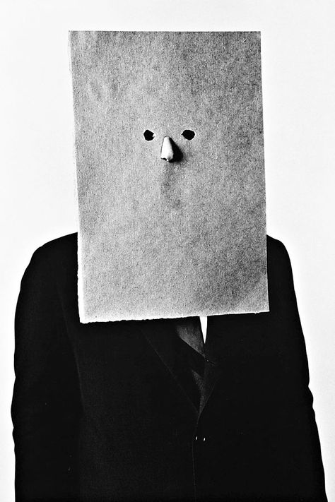 Inge Morath Photographs Saul Steinberg and his Brilliant Mask Parties - Flashbak Irving Penn Portrait, Inge Morath, Saul Steinberg, Irving Penn, Nose Mask, Paper Mask, The New Yorker, A Face, New Yorker